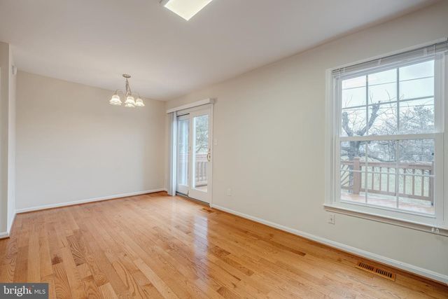 6544 MORNING MEADOW DR, Alexandria, VA 22315