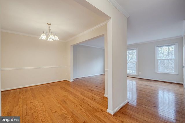 6544 MORNING MEADOW DR, Alexandria, VA 22315