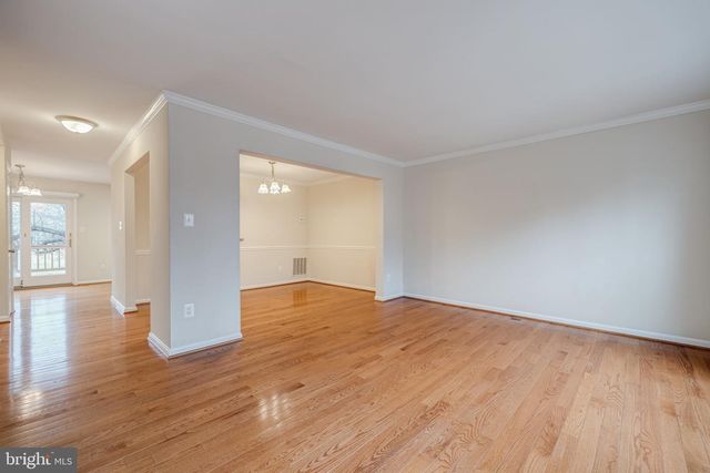 6544 MORNING MEADOW DR, Alexandria, VA 22315