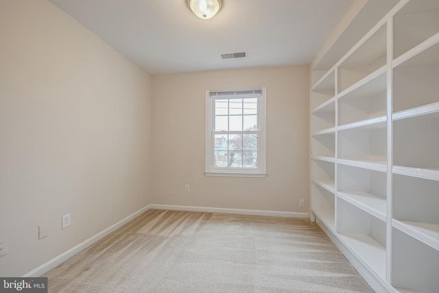 6544 MORNING MEADOW DR, Alexandria, VA 22315