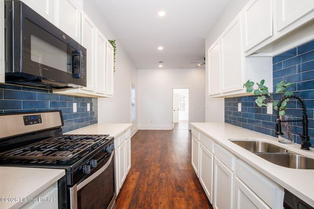 622 E Burnett Ave, Louisville, KY 40217