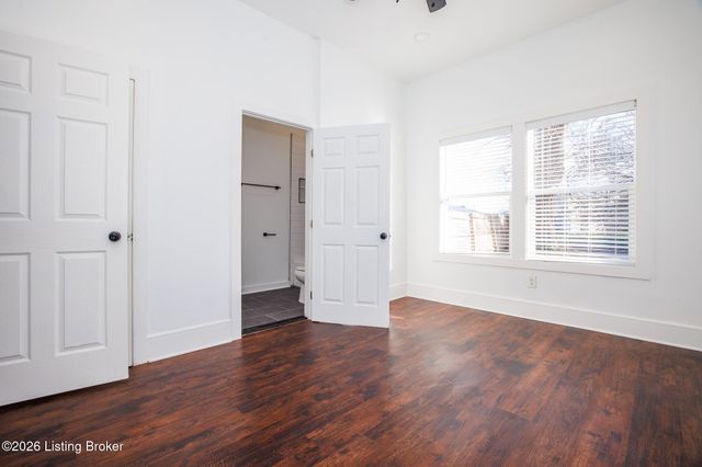 622 E Burnett Ave, Louisville, KY 40217