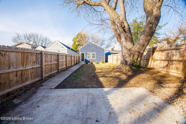 622 E Burnett Ave, Louisville, KY 40217