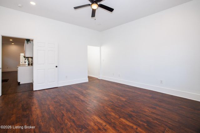 622 E Burnett Ave, Louisville, KY 40217