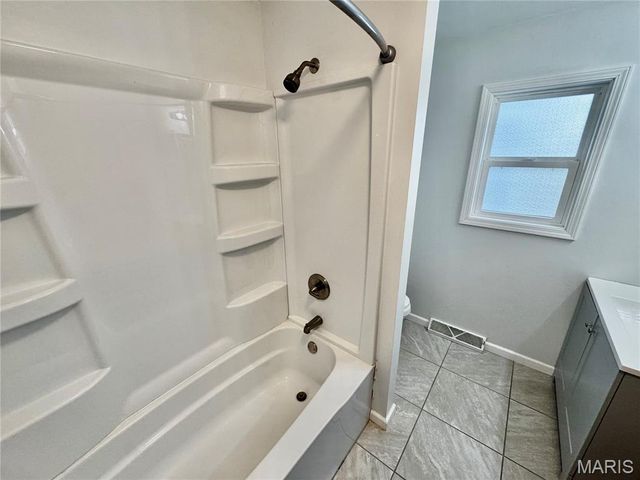 405 E Main Street, Lewistown, MO 63452