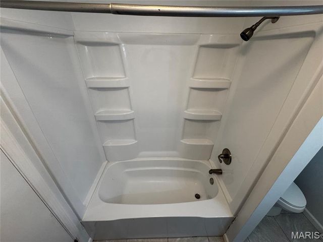 405 E Main Street, Lewistown, MO 63452