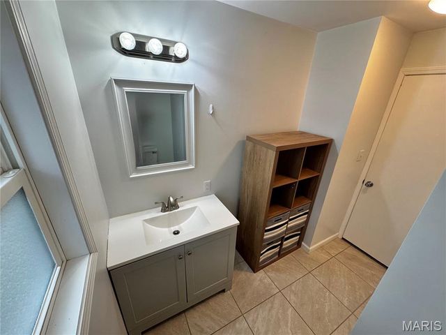 405 E Main Street, Lewistown, MO 63452