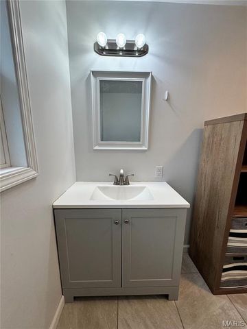 405 E Main Street, Lewistown, MO 63452