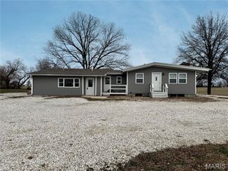 405 E Main Street, Lewistown, MO 63452
