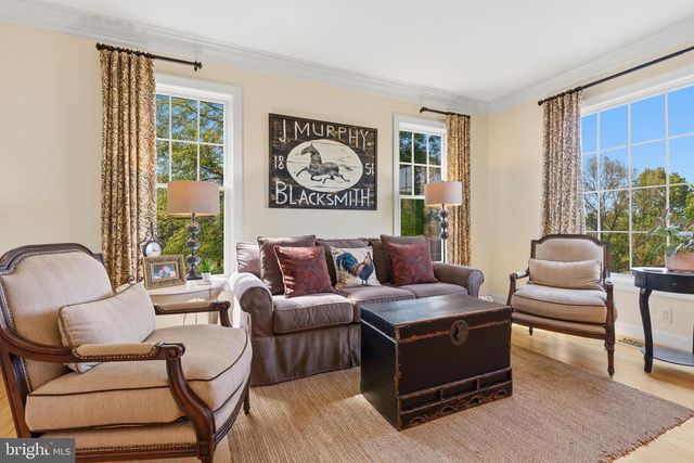 16527 HAMPTON RD, Hamilton, VA 20158