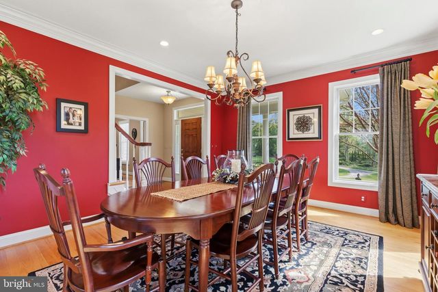 16527 HAMPTON RD, Hamilton, VA 20158