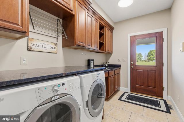 16527 HAMPTON RD, Hamilton, VA 20158
