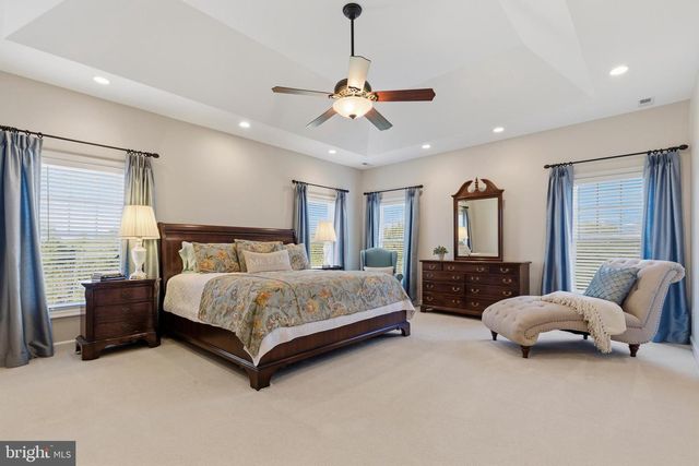16527 HAMPTON RD, Hamilton, VA 20158