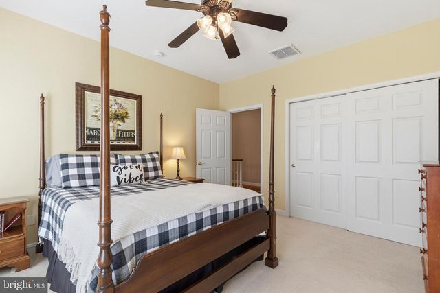 16527 HAMPTON RD, Hamilton, VA 20158