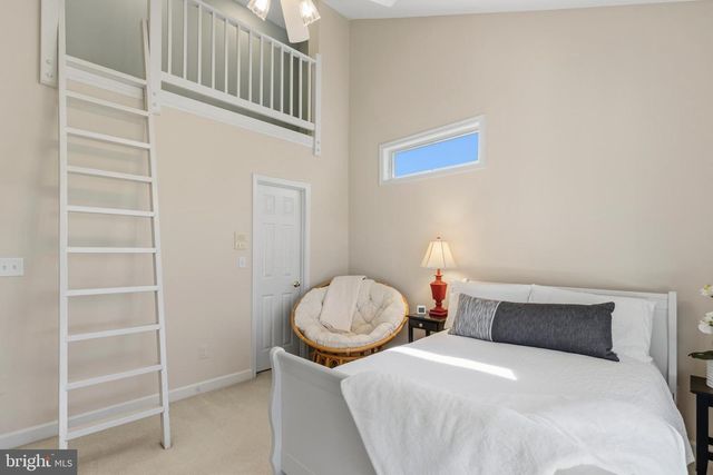 16527 HAMPTON RD, Hamilton, VA 20158