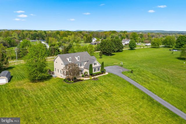 16527 HAMPTON RD, Hamilton, VA 20158