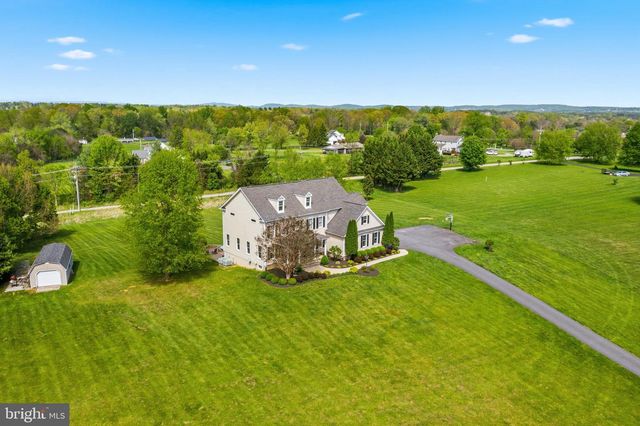 16527 HAMPTON RD, Hamilton, VA 20158