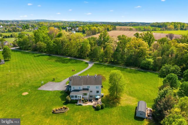 16527 HAMPTON RD, Hamilton, VA 20158