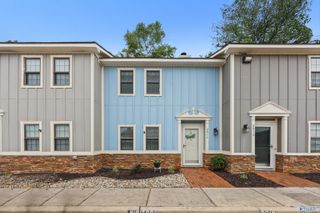2016 English Drive SW, Huntsville, AL 35803