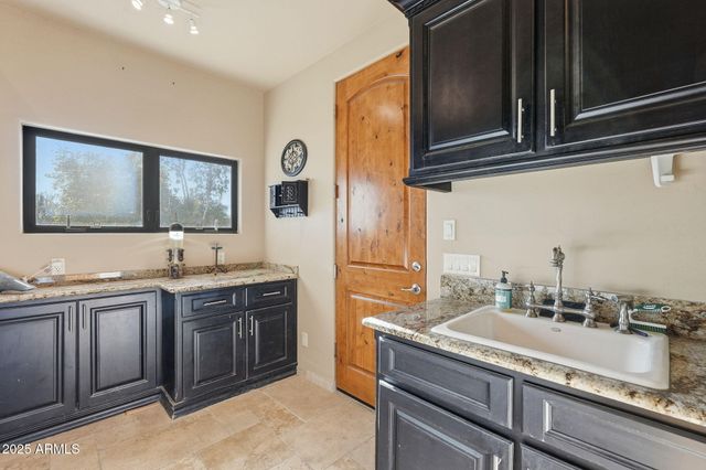 17105 E WILDCAT Drive, Rio Verde, AZ 85263