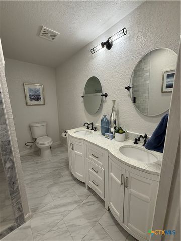 1428 Lee Street, New Braunfels, TX 78130