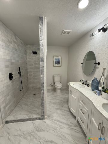 1428 Lee Street, New Braunfels, TX 78130