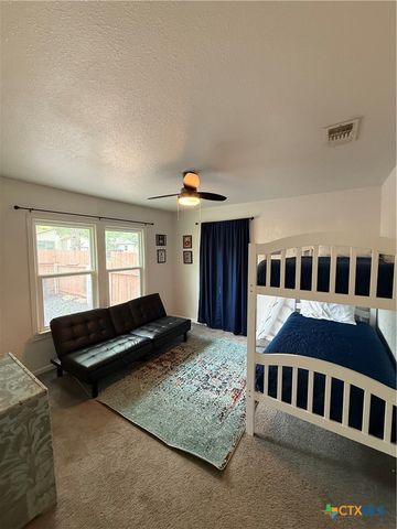 1428 Lee Street, New Braunfels, TX 78130