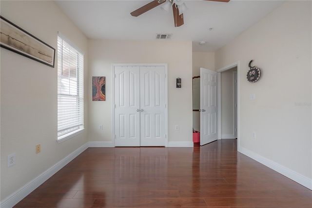 5000 CULBREATH KEY WAY 8-302, Tampa, FL 33611