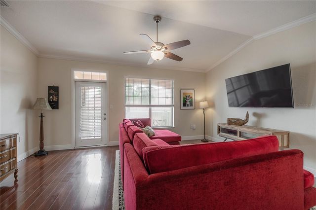 5000 CULBREATH KEY WAY 8-302, Tampa, FL 33611