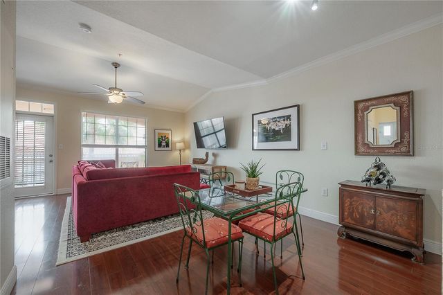 5000 CULBREATH KEY WAY 8-302, Tampa, FL 33611
