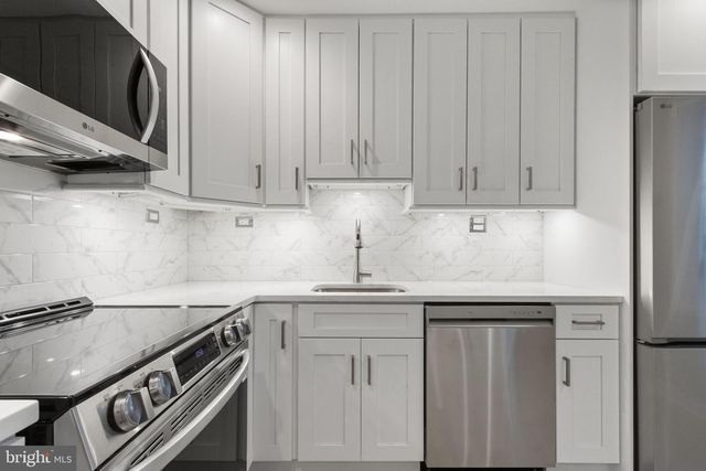 3371 BRECKENRIDGE CT, Annandale, VA 22003