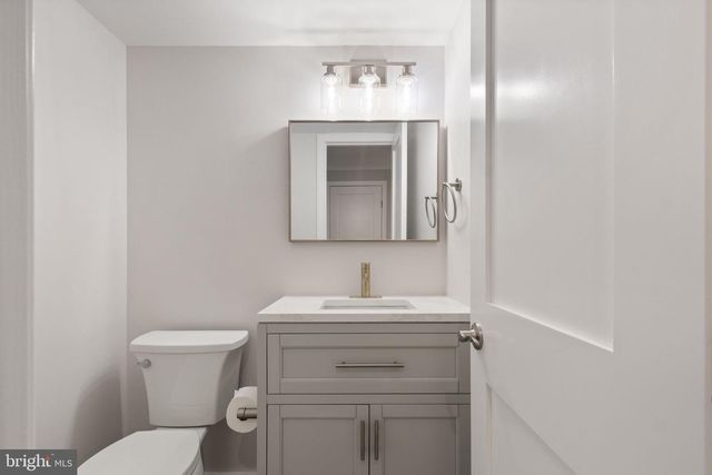 3371 BRECKENRIDGE CT, Annandale, VA 22003