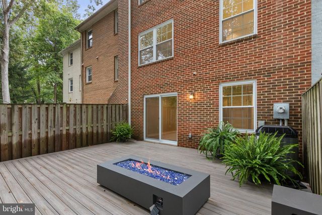 3371 BRECKENRIDGE CT, Annandale, VA 22003