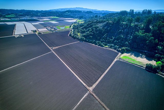 120 San Miguel Canyon Road, Royal Oaks, CA 95076