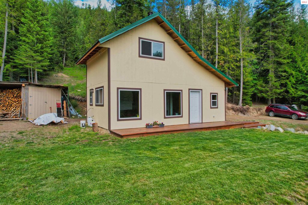 4801 Old Highway 2 Loop, Moyie Springs, ID 83845 photo 2