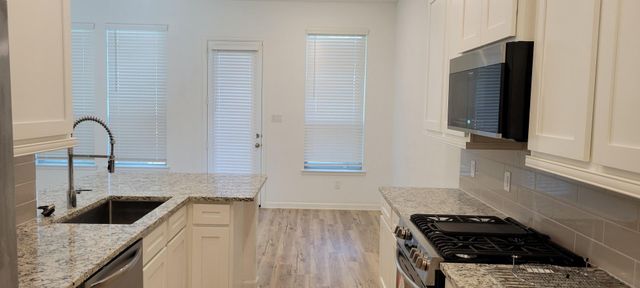 579 Dry Fork Lane, Conroe, TX 77304