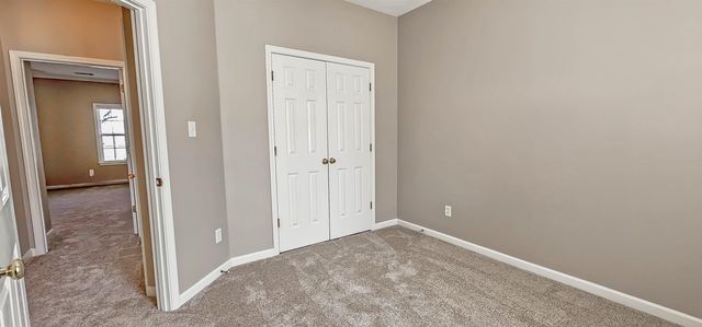 8678 ASHBURY OAK DR, Memphis, TN 38018