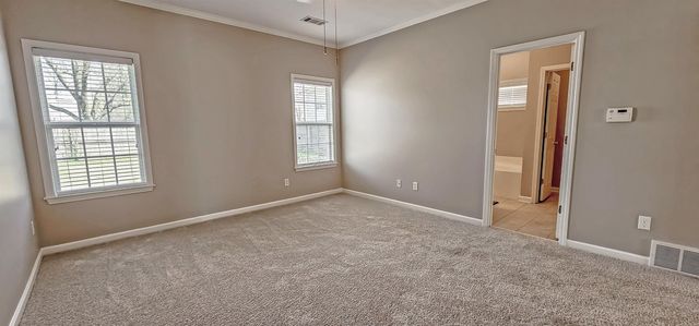 8678 ASHBURY OAK DR, Memphis, TN 38018