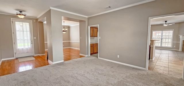 8678 ASHBURY OAK DR, Memphis, TN 38018