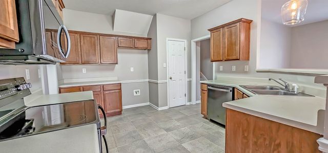 8678 ASHBURY OAK DR, Memphis, TN 38018