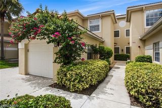 77 Silver Oaks CIR 8102, Naples, FL 34119