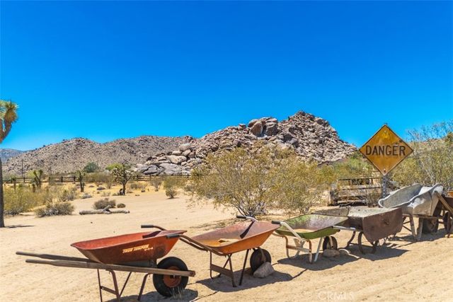63436 Doggie, Joshua Tree, CA 92252