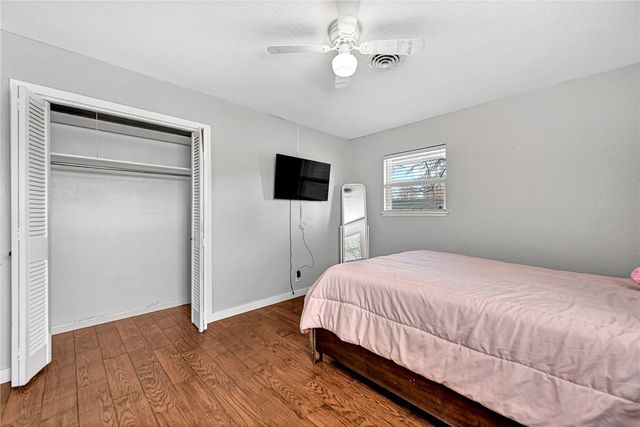 712 Carlton Street, Springdale, AR 72762