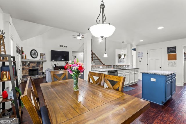 103 Fieldstone Circle, Carrollton, GA 30116