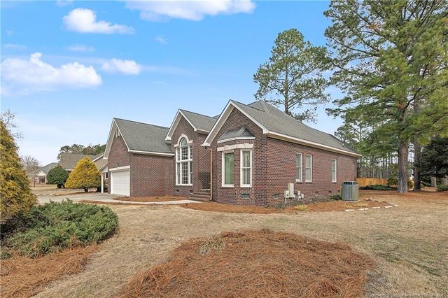 1231 Four Wood Drive, Fayetteville, NC 28312