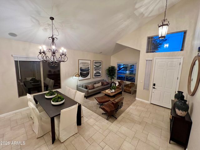 473 W DESERT Avenue, Gilbert, AZ 85233