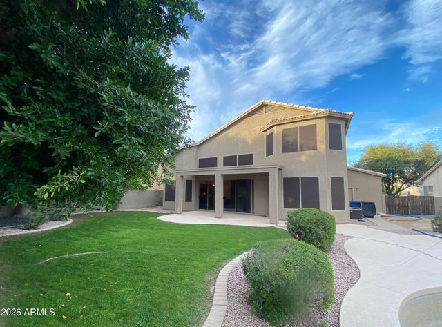 473 W DESERT Avenue, Gilbert, AZ 85233