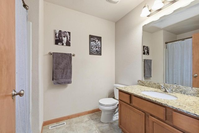 114 Rushmore LANE, Hartford, WI 53027