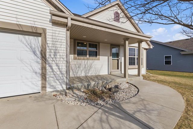 114 Rushmore LANE, Hartford, WI 53027