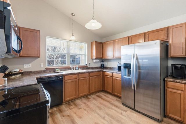 114 Rushmore LANE, Hartford, WI 53027